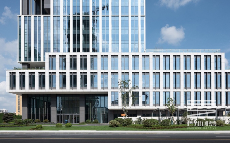 辦公寫(xiě)字樓裝修設(shè)計(jì)四大特點(diǎn)2.jpg 辦公寫(xiě)字樓裝修設(shè)計(jì)四大特點(diǎn)2.jpg